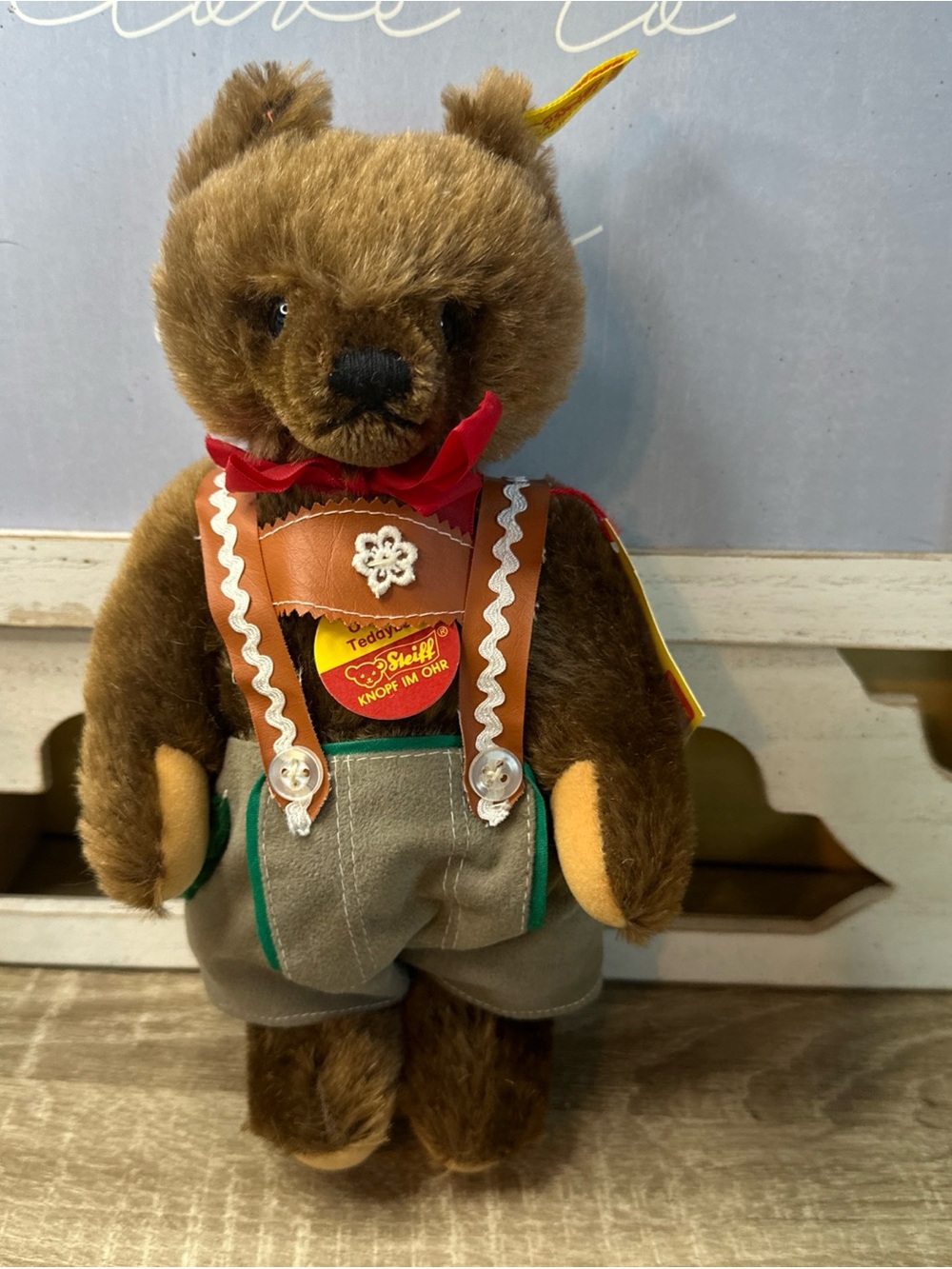 NWT Steiff Vintage Style Original Teddy Bear Model 0206/26 With Bavarian Attire